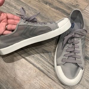 Dr scholls memory foam lace up sneaker